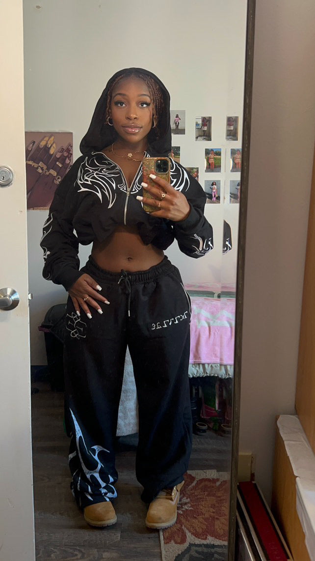 ๐ฉ๐๐๐
๐๐: ๐๐๐ ๐ผ๐ ๐ฏ๐๐๐
๐๐ ๐จ๐๐
๐บ๐๐๐๐๐๐๐๐๐